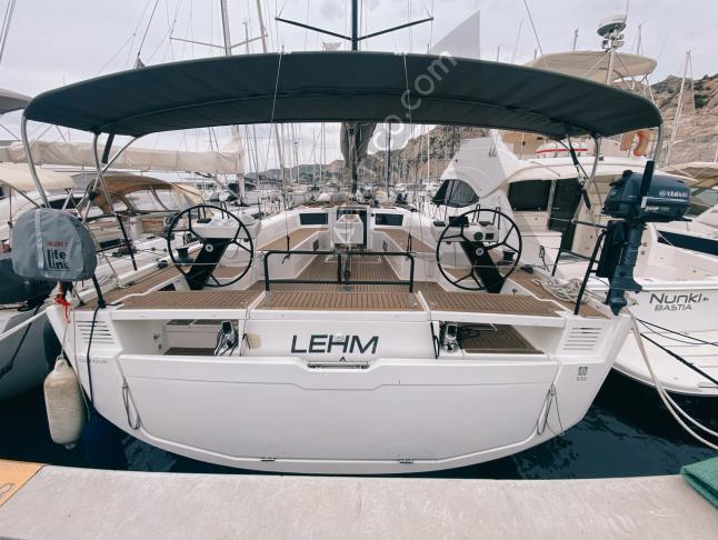 Segelyacht Dufour 530 Yachtcharter in Marseille