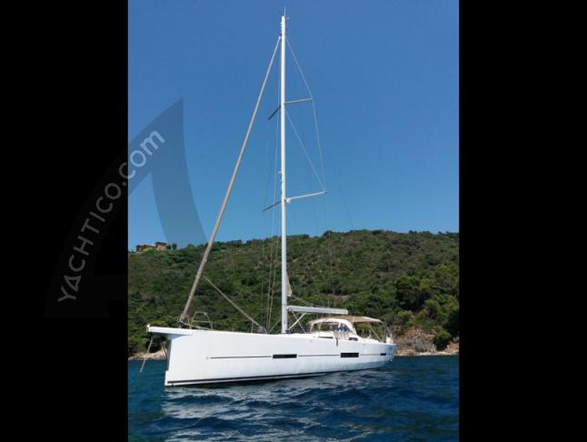 Segelyacht Dufour 560 Grand Large chartern in Messina