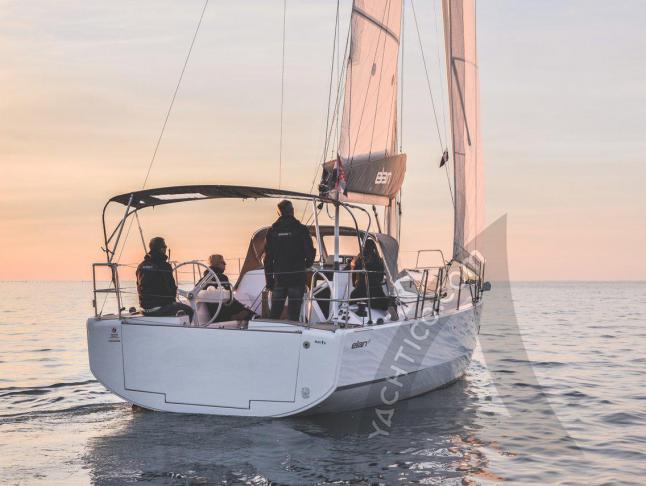 Yacht E4 Yachtcharter in Pirovac