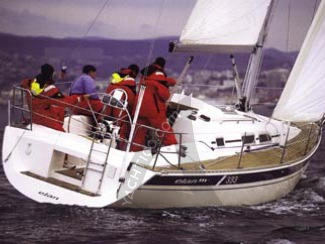 Segelyacht Elan 333 Yachtcharter in Betina