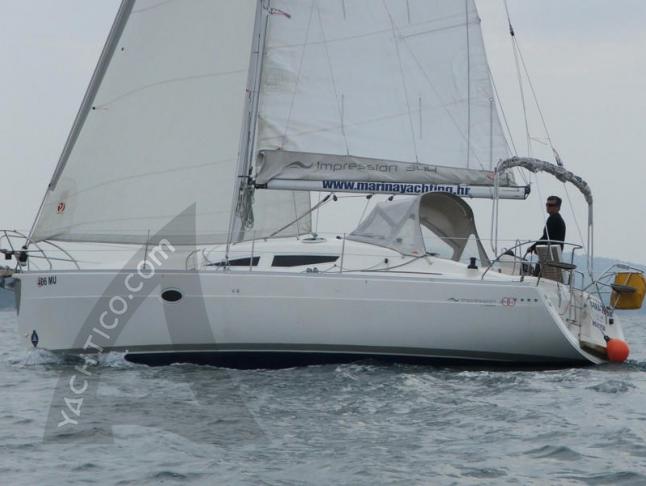 Yacht Elan 344 Impression - Sailboat Charter Murter