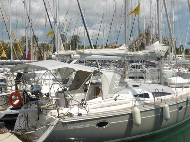 Yacht Elan 384 Impression chartern in Yachthafen von Palma