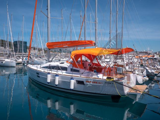 Sailing boat Elan 40 Impression for charter in Split