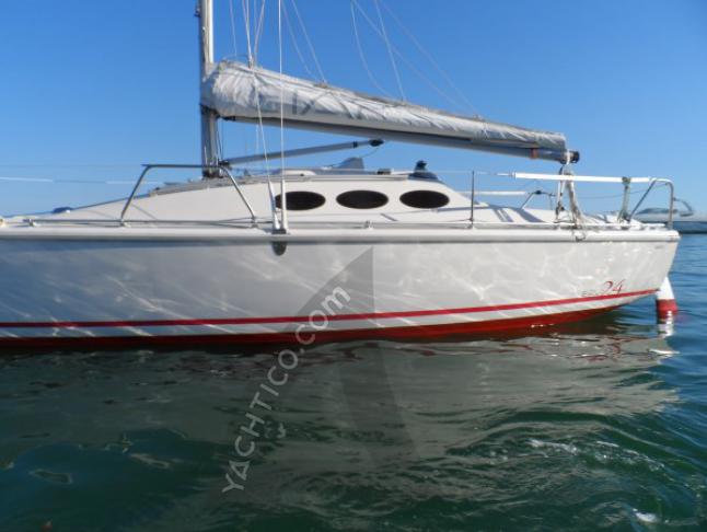 Yacht Etap 24 i for rent in Larmor Plage