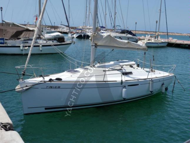 Segelyacht First 25.7 Yachtcharter in Port des Minimes