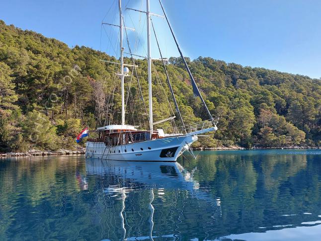 Yacht Gulet chartern in Podstrana