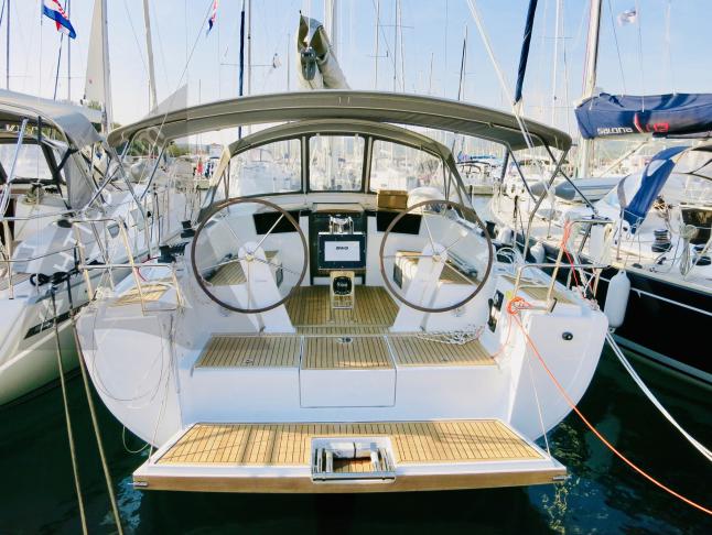 Sailboat Hanse 388 available for charter in Milna
