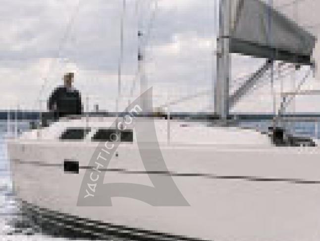 Segelyacht Hanse 400 chartern in Marina Procida