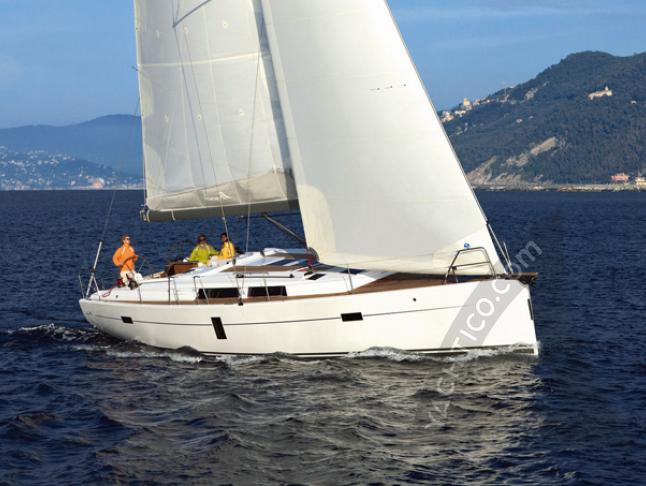 Yacht Hanse 445 for rent in Netsel Marmaris Marina