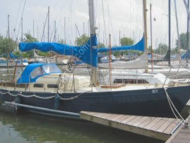 Sailing yacht Koopmans 30 for charter in Lemmer