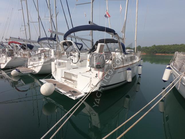 Segelyacht Oceanis 35 Yachtcharter in Marina De Mattei Medulin