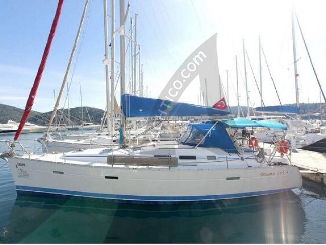 Sailing yacht Oceanis 373 available for charter in Orhaniye