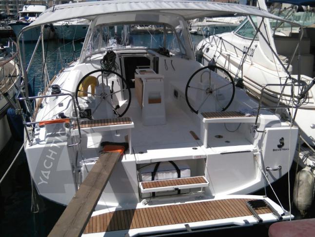 Segelyacht Oceanis 38 chartern in Procida