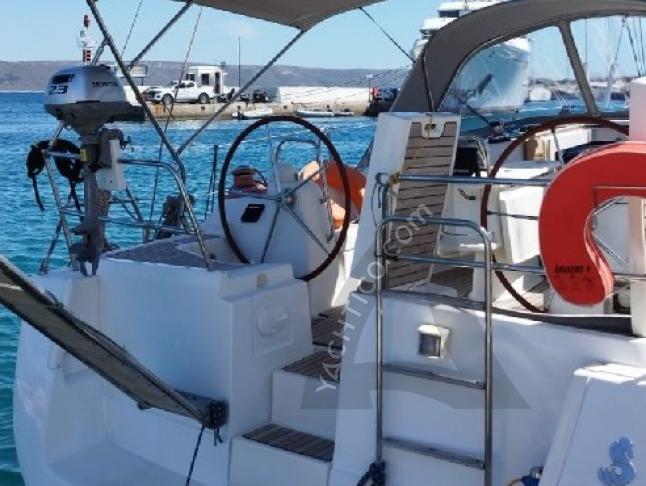 Segelboot Oceanis 40 chartern in Lavrio