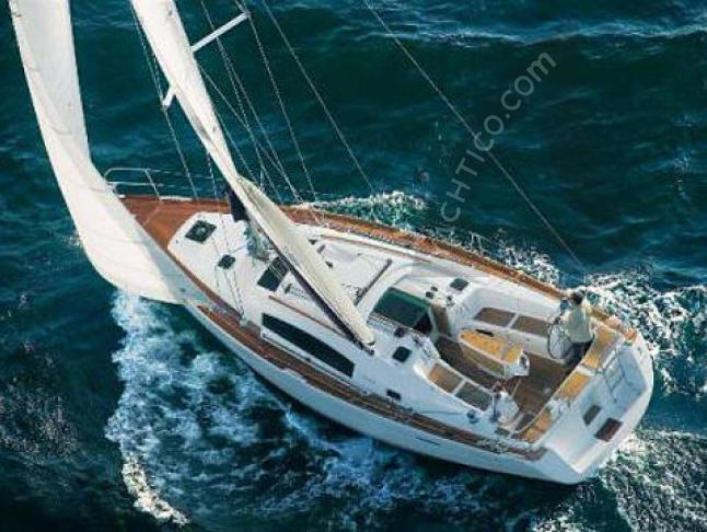 Sailing yacht Oceanis 40 for charter in Lefkas Marina