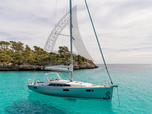 Sailboat Oceanis 41.1 available for charter in Port de Pollenca town