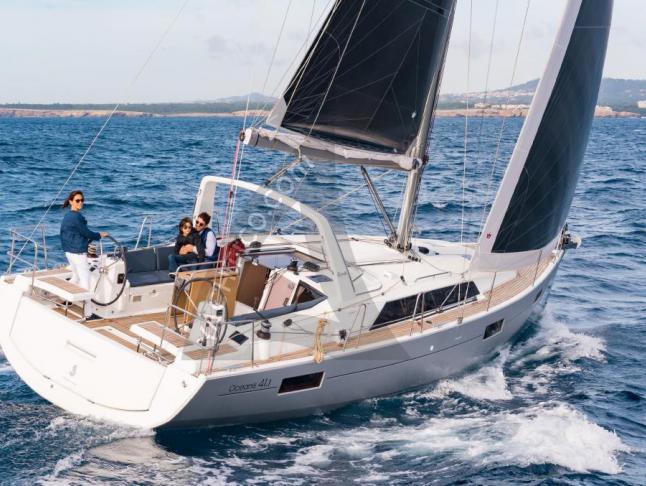 Segelyacht Oceanis 411 chartern in Puntone