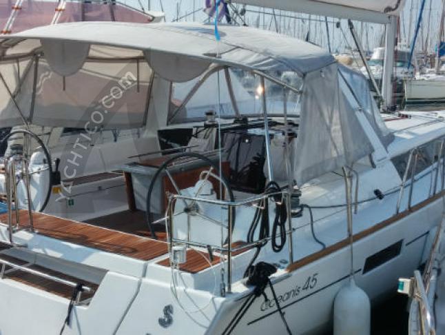 Segelyacht Oceanis 45 chartern in Marina Alimos Kalamaki