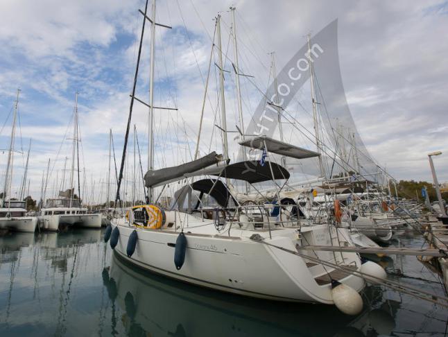 Yacht Oceanis 46 available for charter in Lavrio
