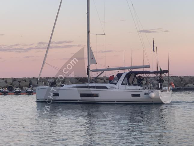 Sailing boat Oceanis 46.1 for charter in Trapani Yacht Harbour