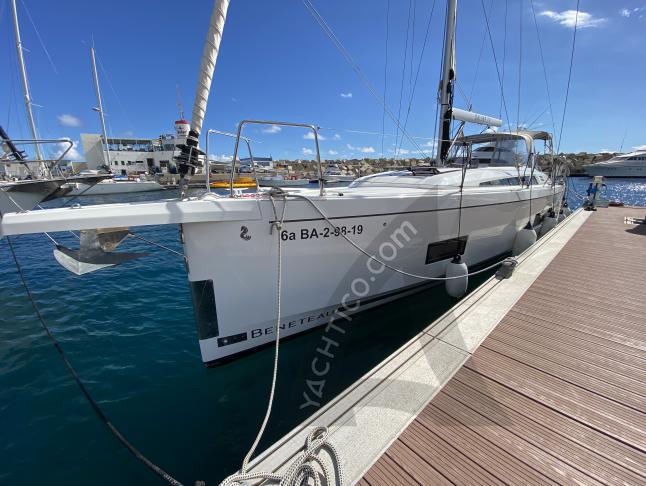 Sailboat Oceanis 46.1 for hire in Ibiza Town