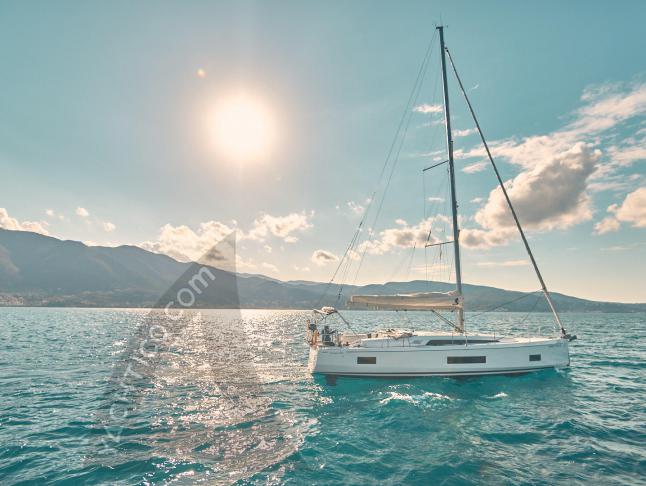 Segelboot Oceanis 46.1 chartern in Marina Preveza