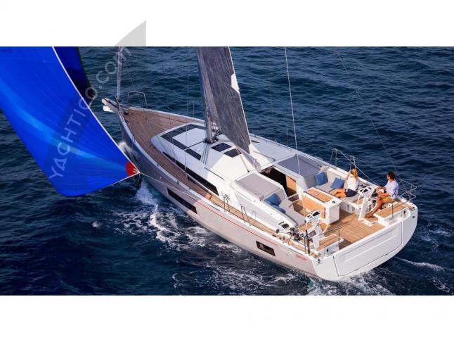 Yacht Oceanis 46.1 for rent in Preveza