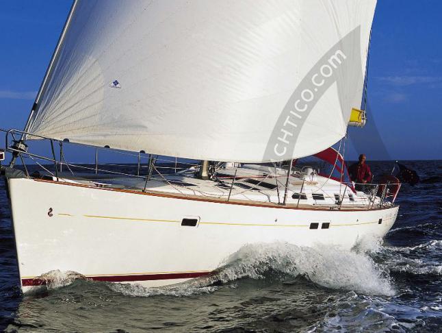 Sailboat Oceanis 473 for charter in Volos Harbour