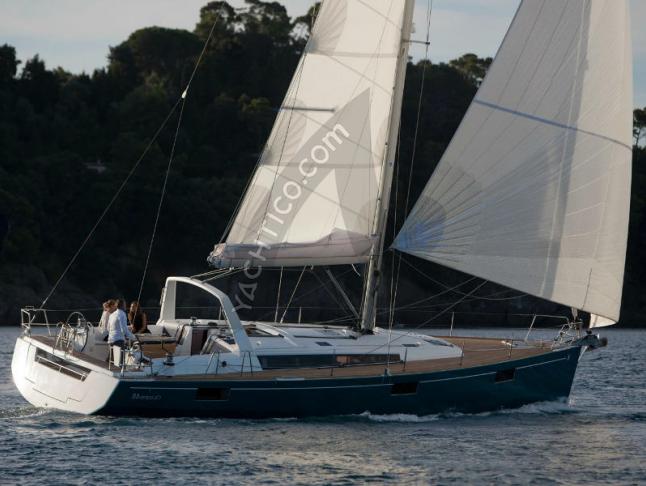 Segelyacht Oceanis 48 chartern in Procida