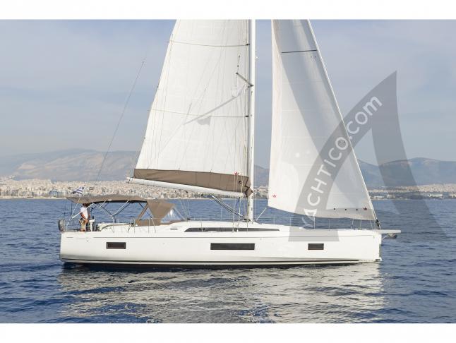 Yacht Oceanis 51.1 available for charter in Lefkas