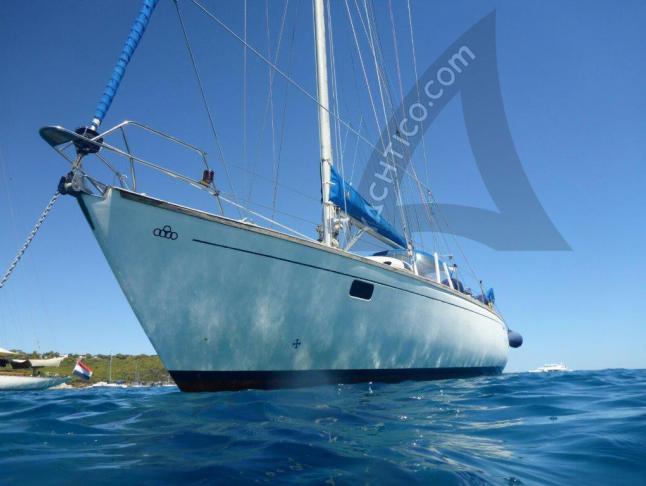 Yacht Olympic 47 available for charter in Athens