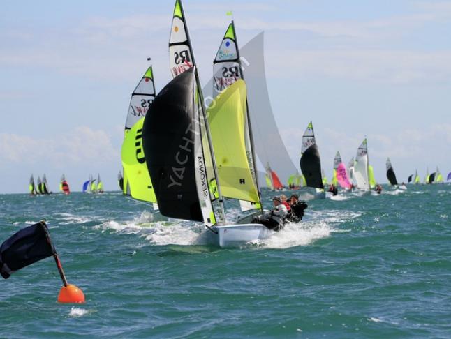 Sailing boat RS Feva for rent in Brenzone