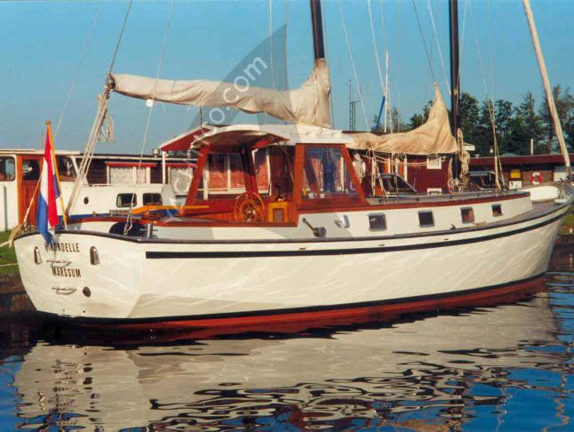 Yacht Schoener Yachtcharter in Terherne