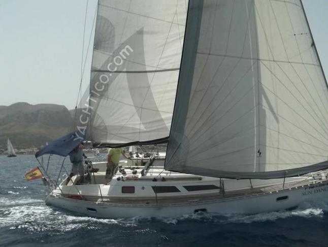 Yacht Sun Dance 36 available for charter in Marina Zadar