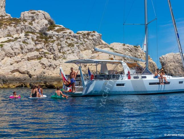 Sailboat Sun Loft 47 available for charter in Athens