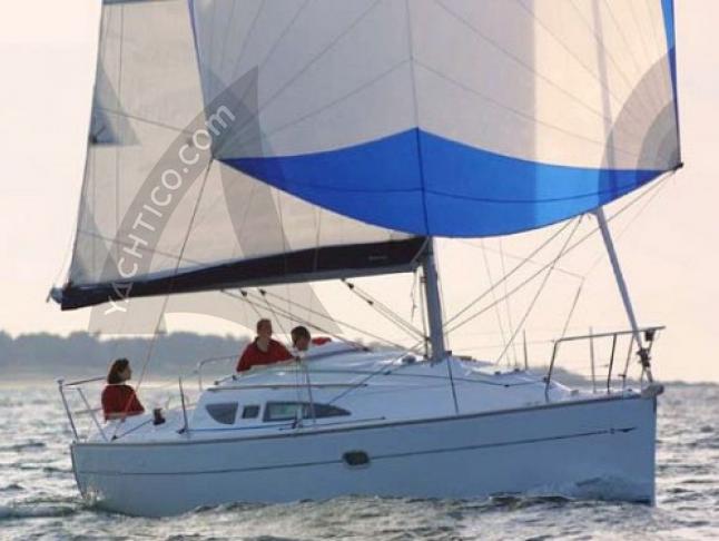 Yacht Sun Odyssey 32i chartern in ACI Marina Pula