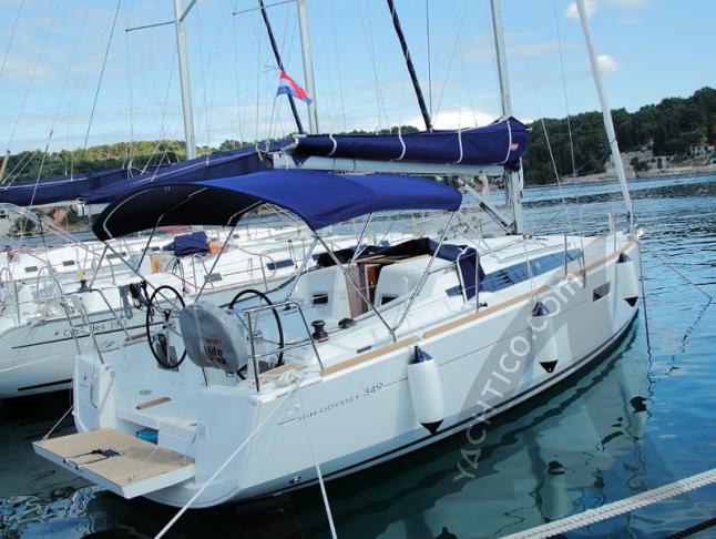 Segelboot Sun Odyssey 349 Yachtcharter in Marina Rogac