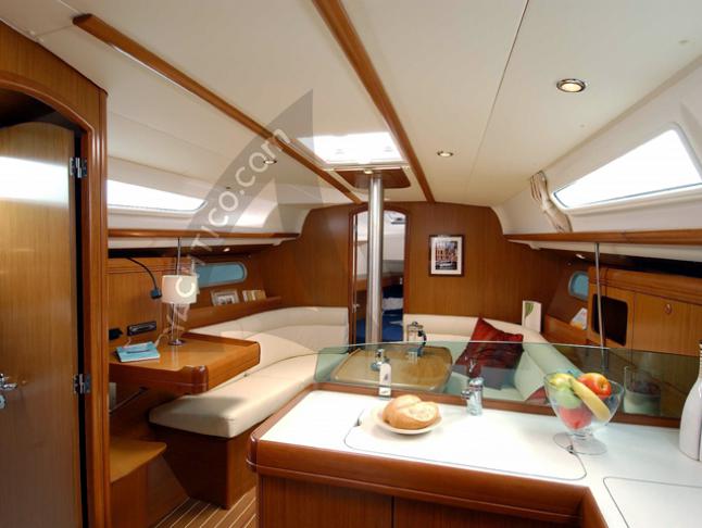 Segelboot Sun Odyssey 36i Yachtcharter in Lefkas