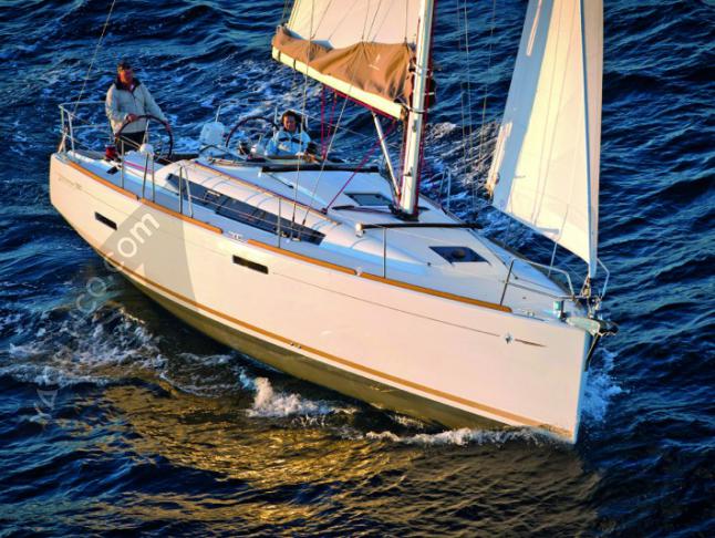 Sailing yacht Sun Odyssey 389 available for charter in Pula