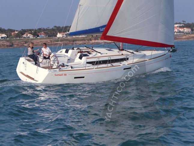 Sailing yacht Sun Odyssey 389 for rent in Gouvia