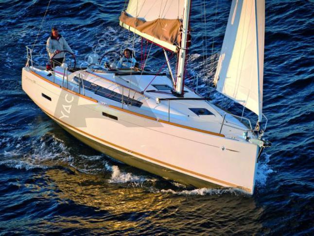 Yacht Sun Odyssey 389 for charter in Cala d Or