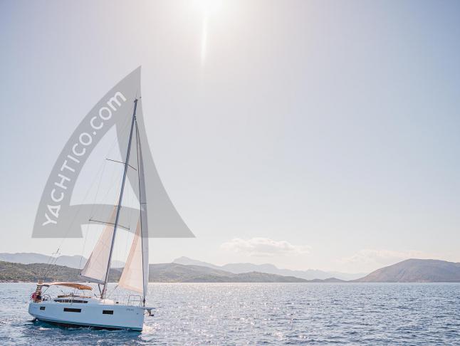 Sailboat Sun Odyssey 410 for charter in Athens