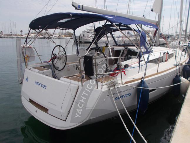 Sailboat Sun Odyssey 419 for hire in Golfo Aranci