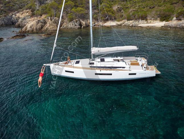 Yacht Sun Odyssey 440 for rent in Biograd na Moru