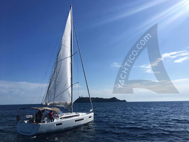 Yacht Sun Odyssey 440 available for charter in Nettuno