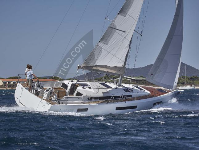Segelyacht Sun Odyssey 440 chartern in Mykonos Stadt