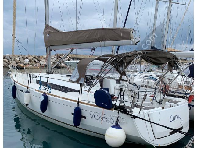 Segelboot Sun Odyssey 449 chartern in Piombino