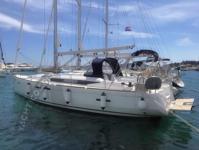 Sailboat Sun Odyssey 449 for rent in Marina Dalmacija