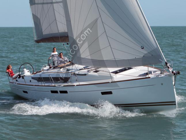 Sailing boat Sun Odyssey 469 for rent in Marina de Tenerife