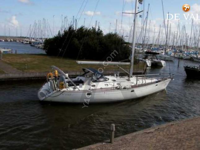 Sailing boat Sun Odyssey 52.2 for charter in Talamone